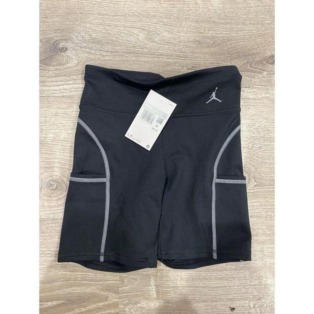 Jordan Sport Womens Tight Fit Bike Shorts Black Grey‎ DX0461-010 XS New